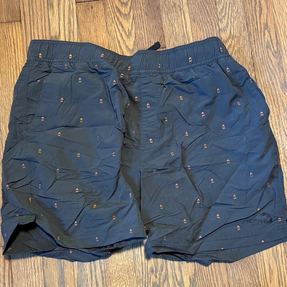 The North Face Dark Grey/Blue Patterned Shorts